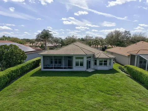 7665 Lockhart Way Boynton Beach FL 33437