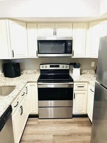 1548 Se Royal Green Circle Port Saint Lucie FL 34952