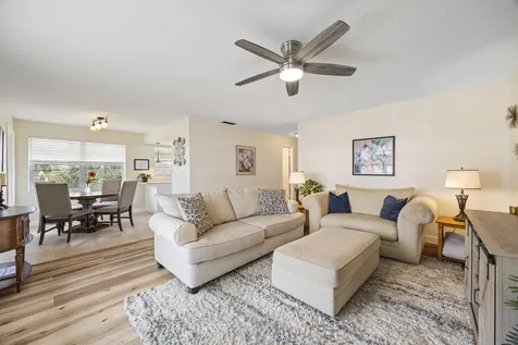 2929 Se Ocean Boulevard Stuart FL 34996