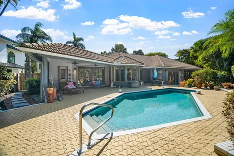 21258 Greenwood Court Boca Raton FL 33433