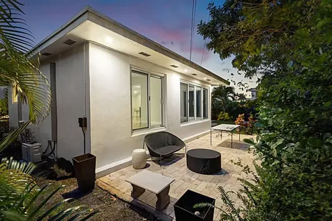 1455 Ne 4th Court Boca Raton FL 33432