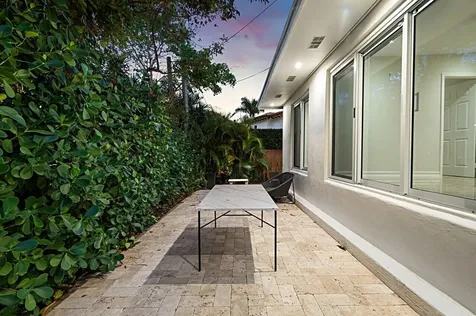 1455 Ne 4th Court Boca Raton FL 33432