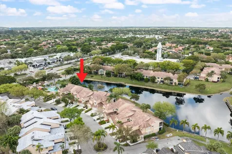 23205 Fountain View Boca Raton FL 33433