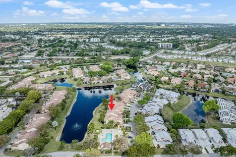 23205 Fountain View Boca Raton FL 33433