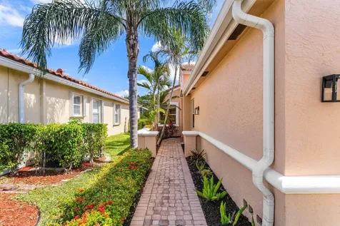 18694 Sea Turtle Lane Boca Raton FL 33498