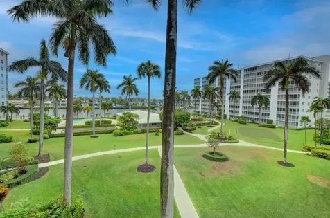 3212 S Ocean Boulevard Highland Beach FL 33487