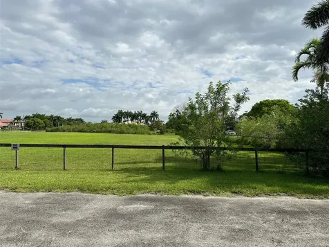5650 SW 192nd Terrace Southwest Ranches FL 33332
