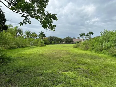 5650 SW 192nd Terrace Southwest Ranches FL 33332