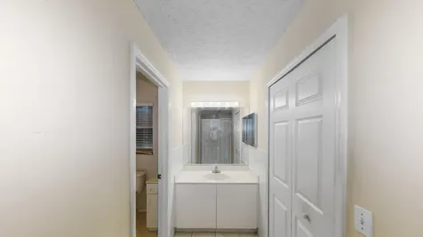 413 European Lane Fort Pierce FL 34982