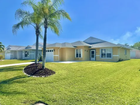 413 European Lane Fort Pierce FL 34982