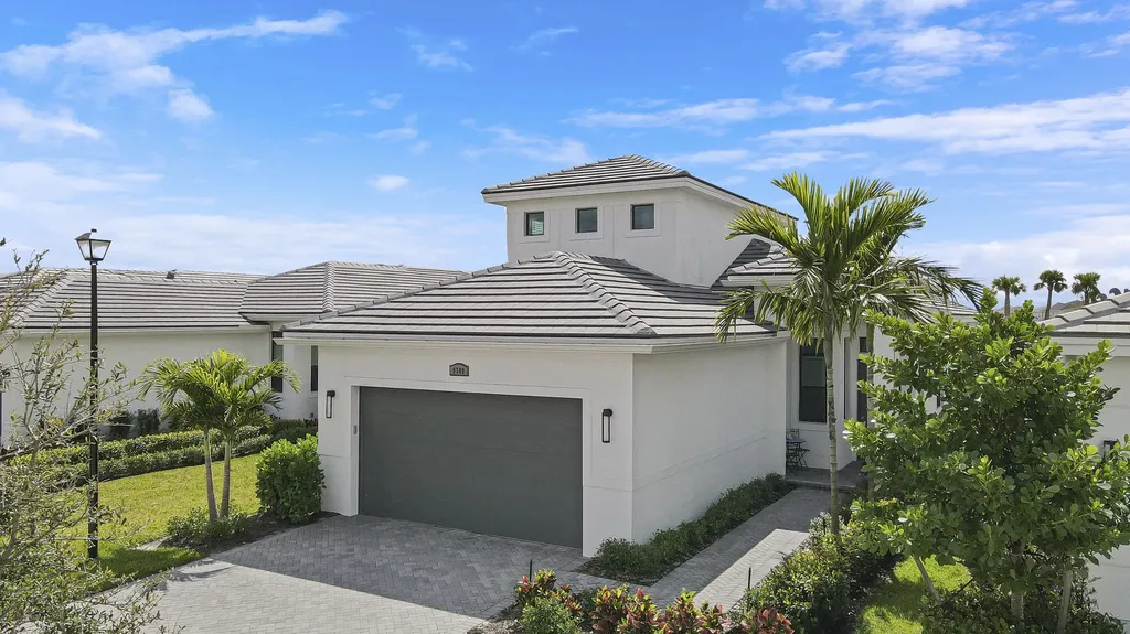9309 Sw Pepoli Way Port Saint Lucie FL 34987