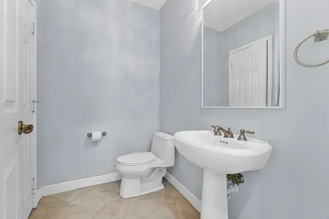 8339 Nw 8th Terrace Boca Raton FL 33487