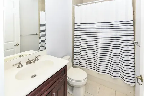 8339 Nw 8th Terrace Boca Raton FL 33487