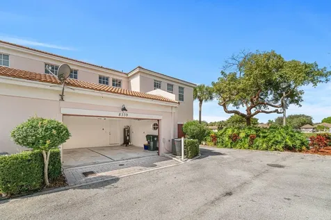 8339 Nw 8th Terrace Boca Raton FL 33487