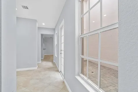 8339 Nw 8th Terrace Boca Raton FL 33487