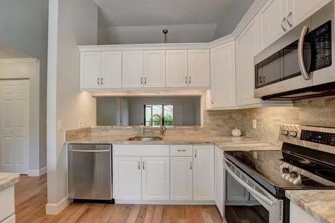 490 Hardwood Place Boca Raton FL 33431