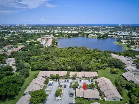 490 Hardwood Place Boca Raton FL 33431