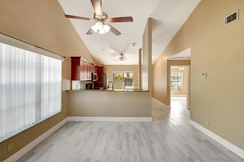492 Hardwood Place Boca Raton FL 33431