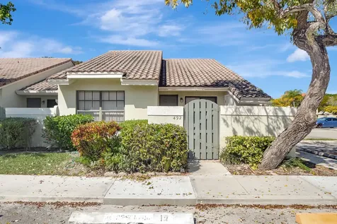 492 Hardwood Place Boca Raton FL 33431