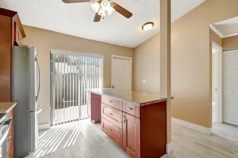 492 Hardwood Place Boca Raton FL 33431