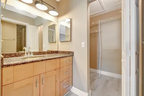 492 Hardwood Place Boca Raton FL 33431