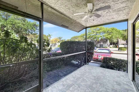 492 Hardwood Place Boca Raton FL 33431