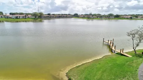 492 Hardwood Place Boca Raton FL 33431