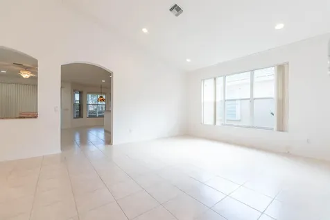 12628 Via Lucia Boynton Beach FL 33436
