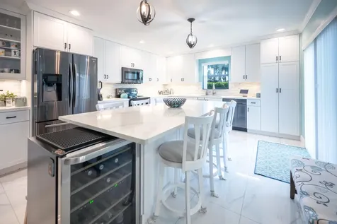 1251 S Federal Highway Boca Raton FL 33432