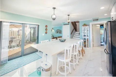 1251 S Federal Highway Boca Raton FL 33432