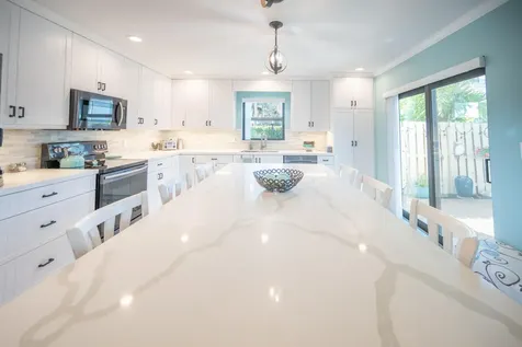 1251 S Federal Highway Boca Raton FL 33432