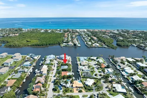 940 Greenbriar Drive Boynton Beach FL 33435