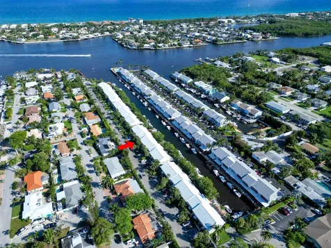 662 Mariners Way Boynton Beach FL 33435