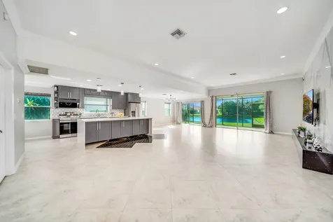 19871 Oslo Court Boca Raton FL 33434