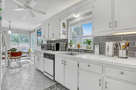 13833 Royal Palm B Court Delray Beach FL 33484