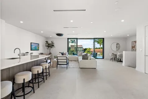 367 Venetian Drive Delray Beach FL 33483