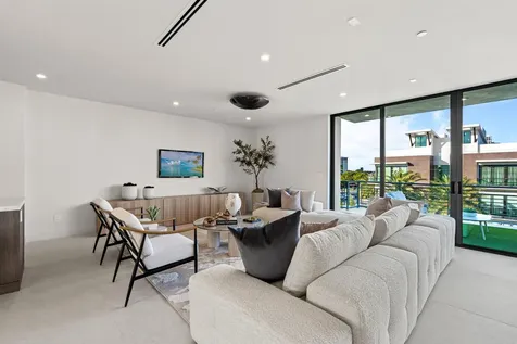 367 Venetian Drive Delray Beach FL 33483