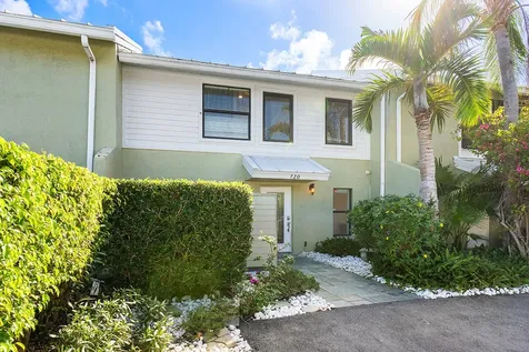720 Mariners Way Boynton Beach FL 33435