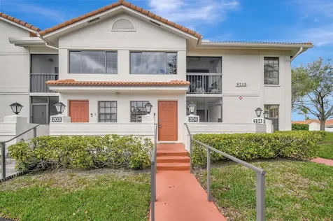 9735 Pavarotti Terrace 204 Terrace Boynton Beach FL 33437