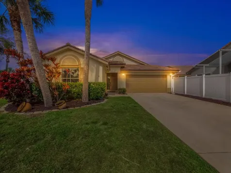 7904 Manor Forest Lane Boynton Beach FL 33436