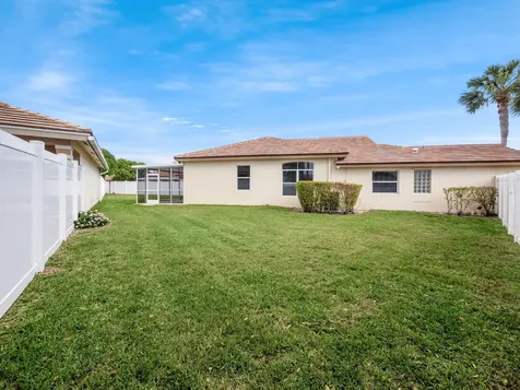 7904 Manor Forest Lane Boynton Beach FL 33436