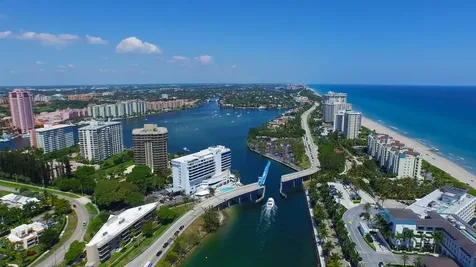 136 Oregon Lane Boca Raton FL 33487