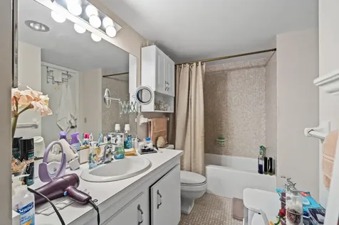 4174 Inverrary Drive Lauderhill FL 33319