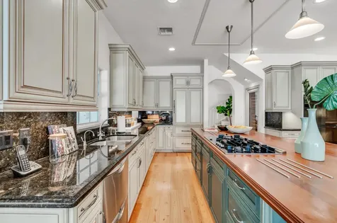 825 Oleander Street Boca Raton FL 33486