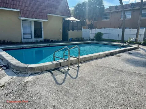 4240 Nw 114th Terrace Coral Springs FL 33065