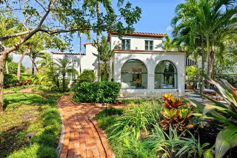 895 Hibiscus Street Boca Raton FL 33486