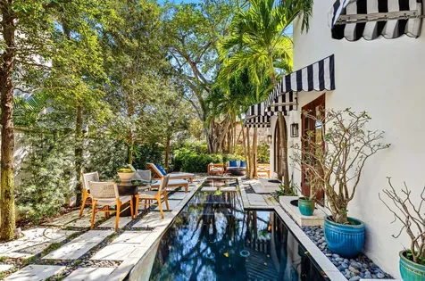 895 Hibiscus Street Boca Raton FL 33486