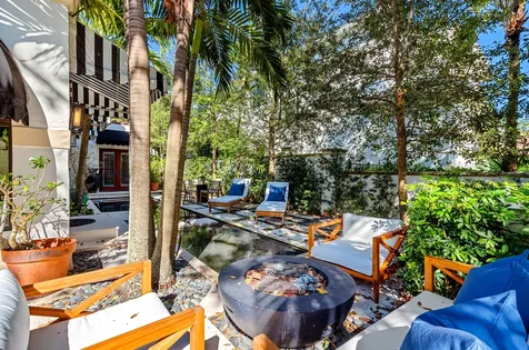 895 Hibiscus Street Boca Raton FL 33486
