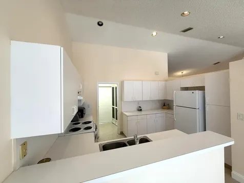 330 Oregon Lane Boca Raton FL 33487