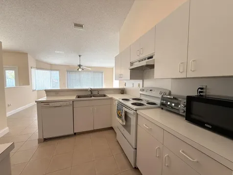 330 Oregon Lane Boca Raton FL 33487